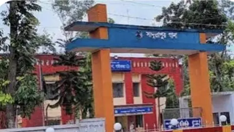 কুকুরের কামড়ে শিশুর মৃত্যু
