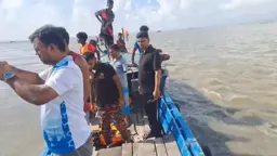 সিরাজগঞ্জে বালুবোঝাই বলগেট ডুবে দুজন নিখোঁজ