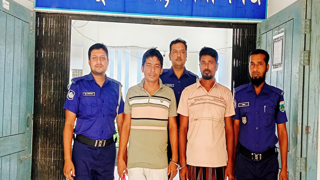 তালাকপ্রাপ্ত স্ত্রীকে ফিরে পেতে স্কুল ছাত্রকে অপহরণ
