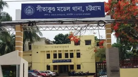 বাবার কাছে নির্যাতনের অভিযোগ, স্বামীর বাড়ি ফেরার পরদিনই চন্দনার মৃত্যু