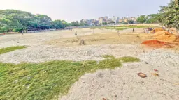 সুউচ্চ প্রাচীরে বন্ধ হচ্ছে সাধারণের প্রবেশ