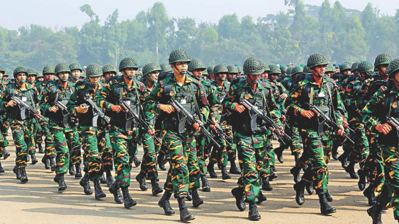 সেনাবাহিনী রাষ্ট্রের শক্তি, প্রশাসনের বিকল্প নয়