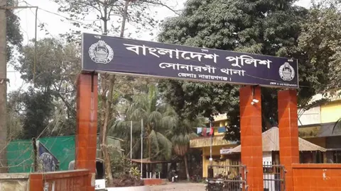 মেঘনায় গোসলে নেমে নিখোঁজ ২ যমজ ভাইয়ের পর আরেক স্কুলছাত্রের লাশ উদ্ধার