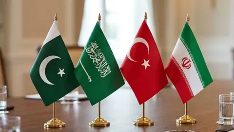 মধ্যপ্রাচ্যের নিরাপত্তায় সহযোগিতা জোরদারে একমত সৌদি-তুরস্ক-পাকিস্তান-ইরান