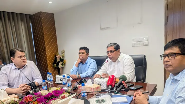 ওয়াসার ব্যর্থ কর্মকর্তাদের বিরুদ্ধে ব্যবস্থা নেওয়া হবে: মীর শাহে আলম