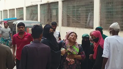 লক্ষ্মীপুরে মাটির ব্যবসাকে কেন্দ্র করে ‘বাহিনী প্রধান’কে গুলি করে হত্যা