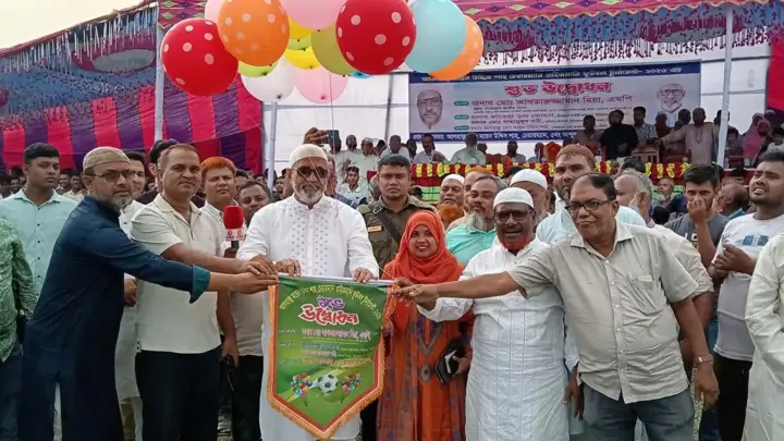 একজন ভালো খেলোয়াড় সমাজের রোল মডেল: হুইপ আখতারুজ্জামান মিয়া