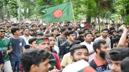 ৩৬ জুলাই সাধারণ মানুষকে কী দিয়েছে